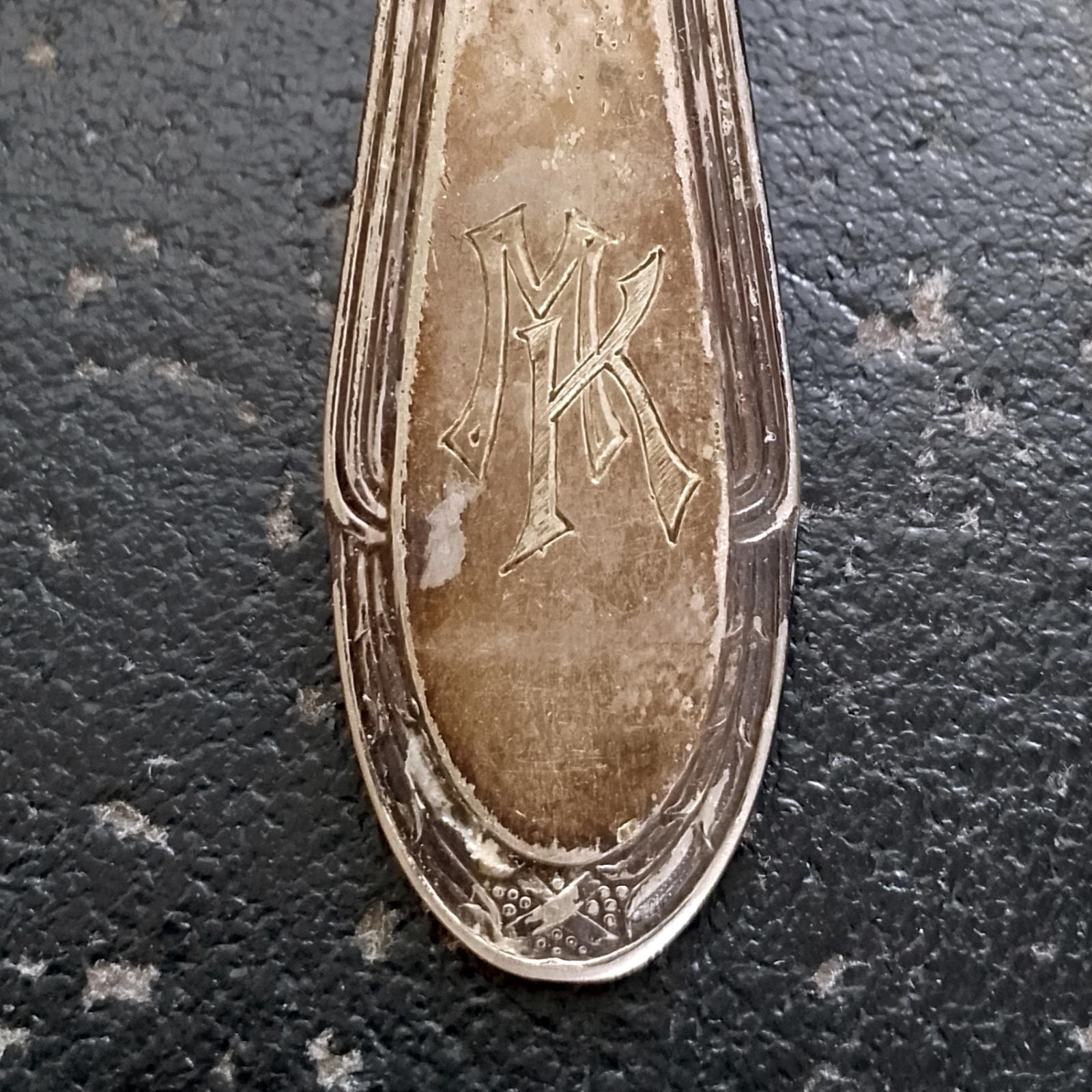 Knife_005.jpg